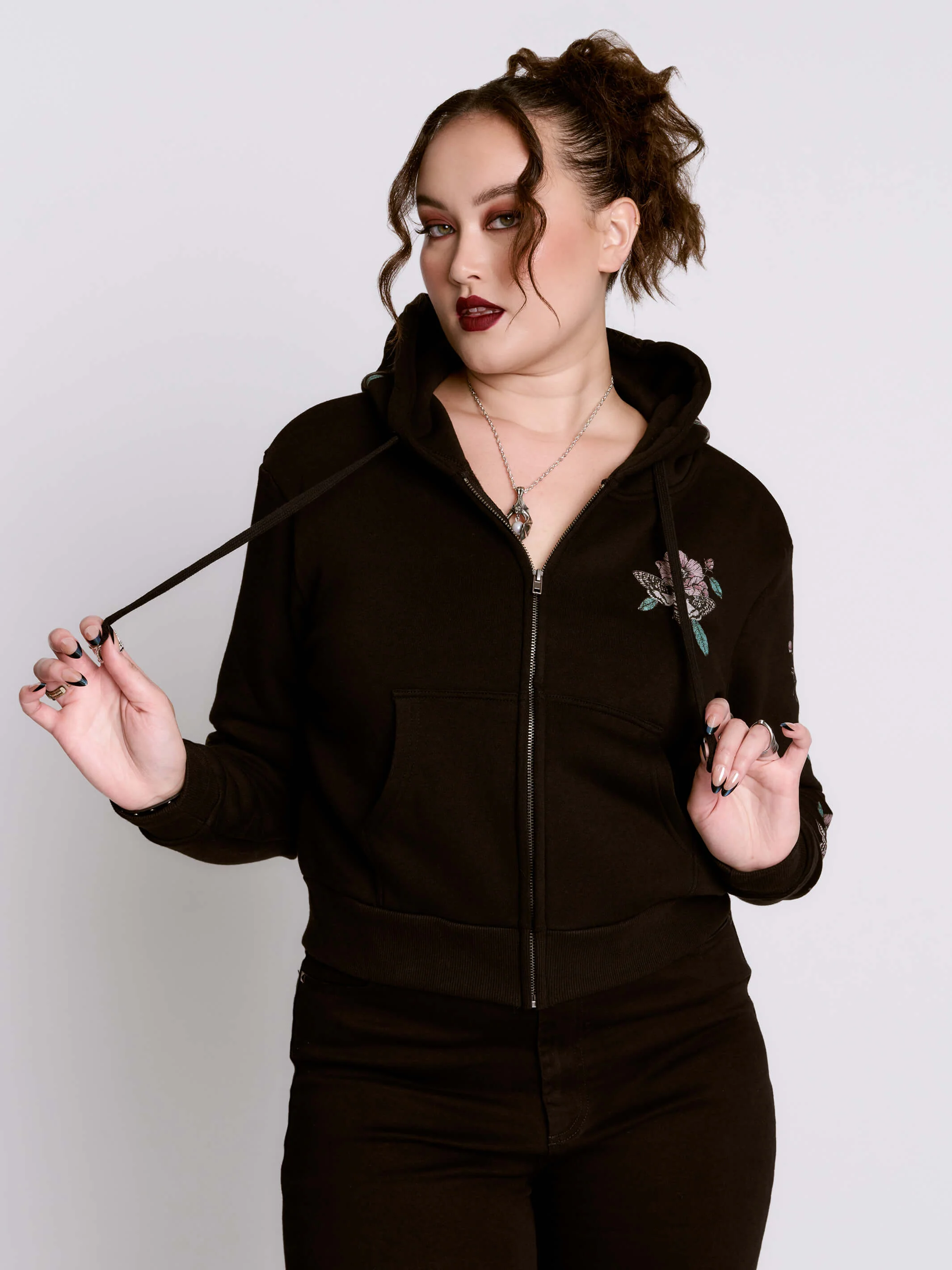 Cropped Pentacle Hoodie - Image 7