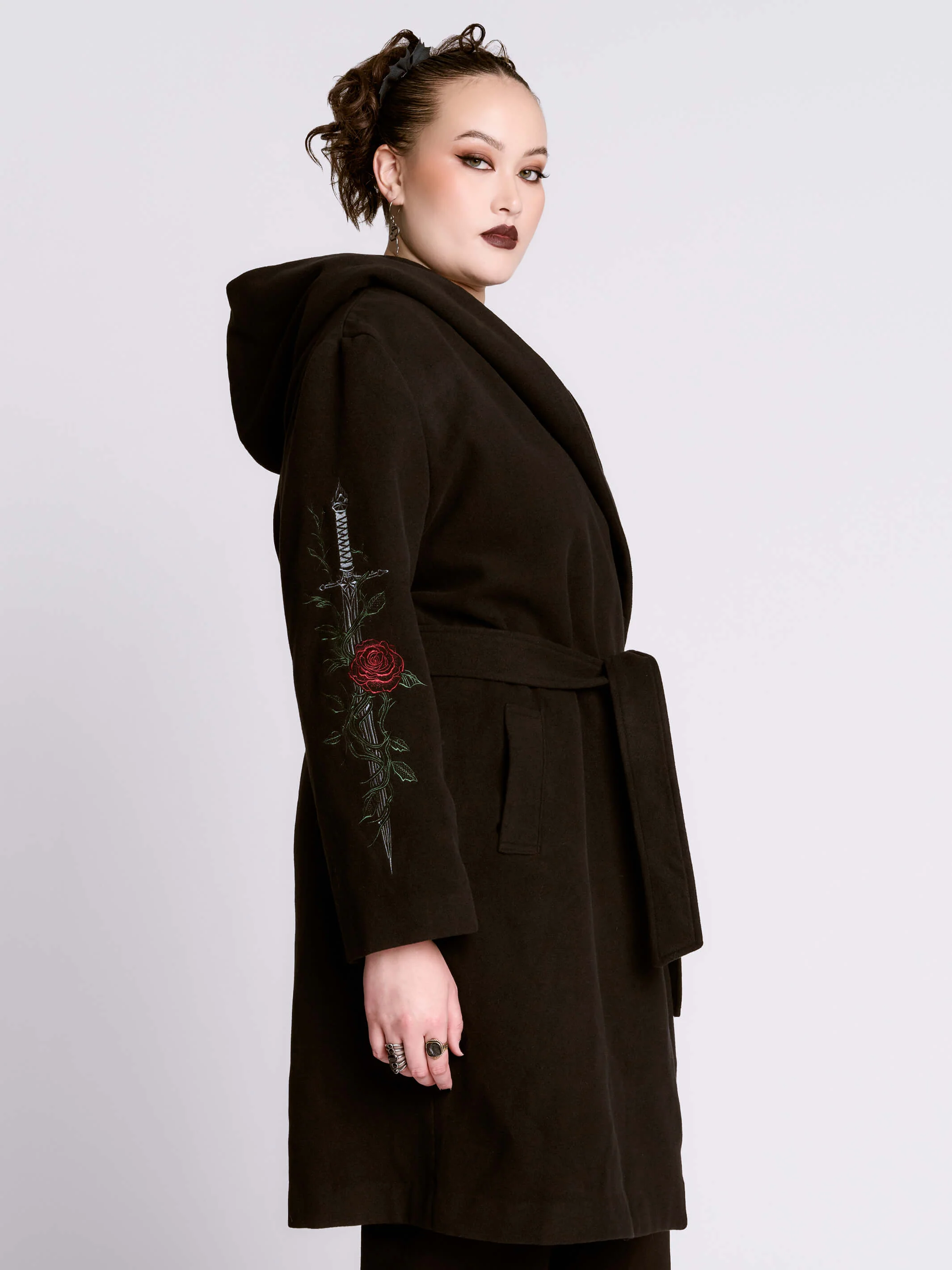 Dagger Hooded Cloak - Image 4